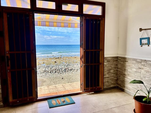 Chalet de 2 habitaciones en Juan Grande, San Bartolomé de Tirajana en alquiler - 1.270 € (Ref: 9824023)
