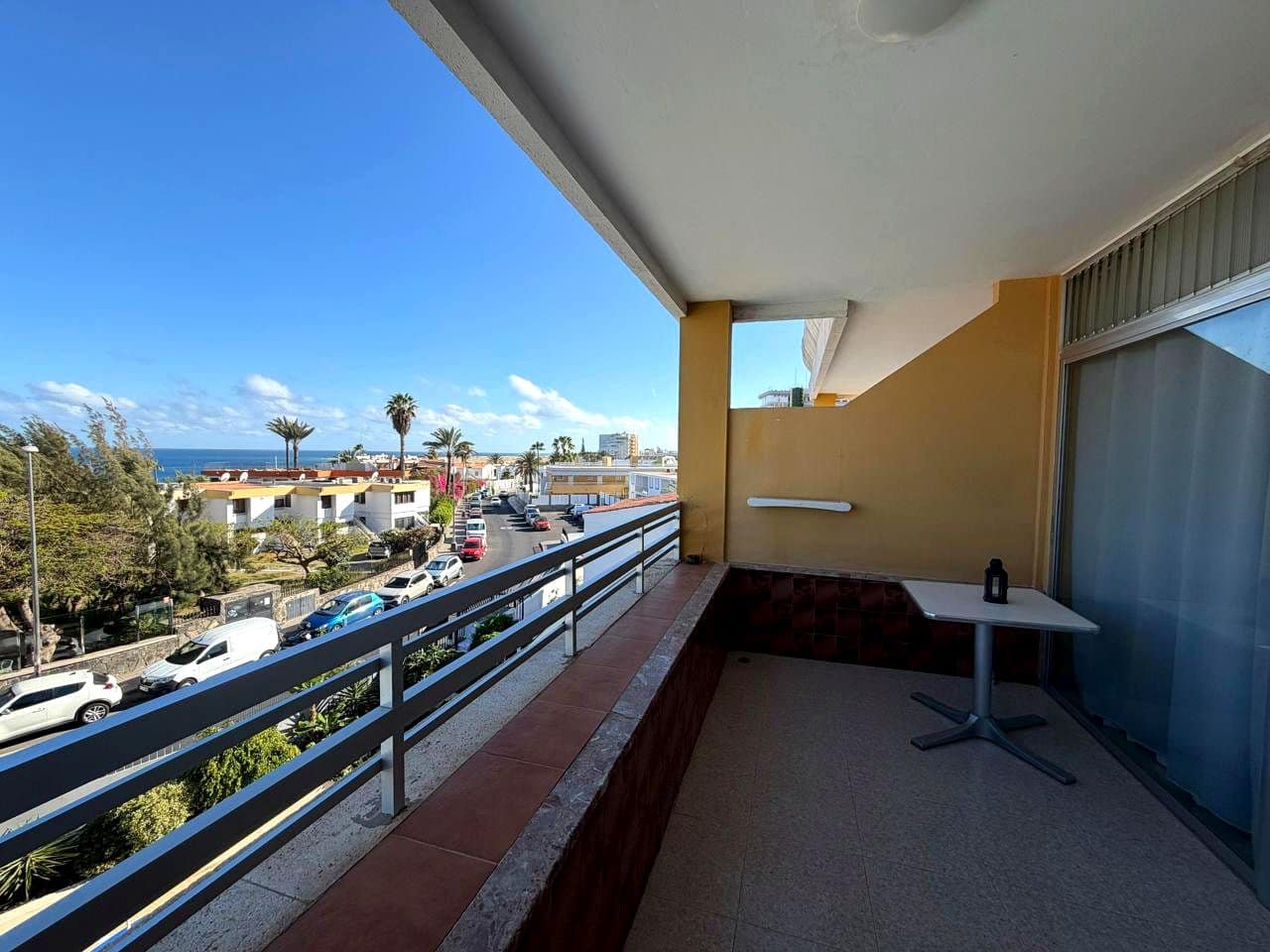 1 slaapkamer Flat te huur in Maspalomas met zwembad garage - € 1.250 (Ref: 9826847)