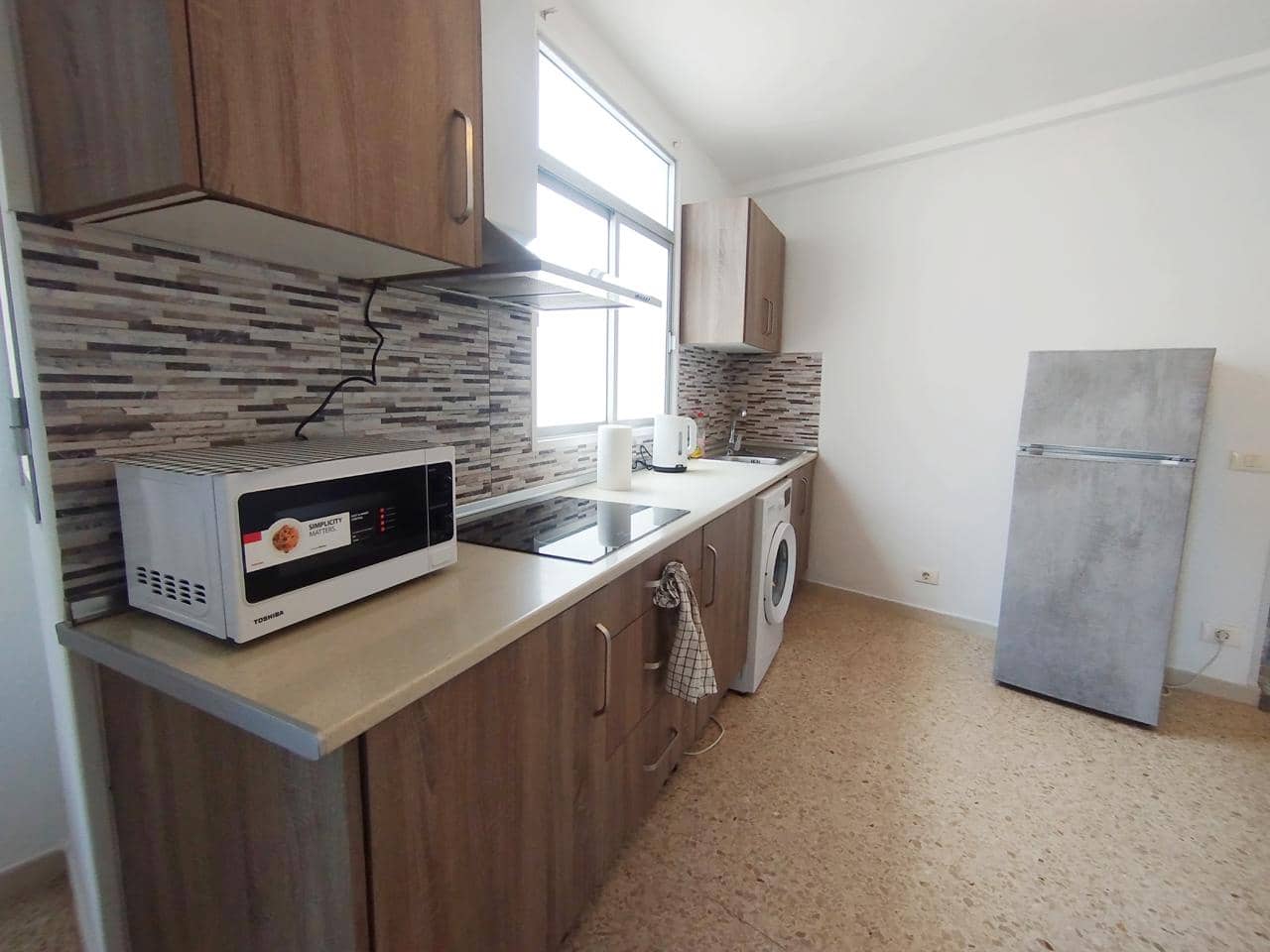 Piso de 1 habitación en Vecindario en alquiler - 950 € (Ref: 9830423)