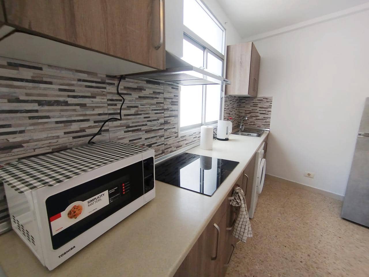 Piso de 1 habitación en Vecindario en alquiler - 950 € (Ref: 9830423)