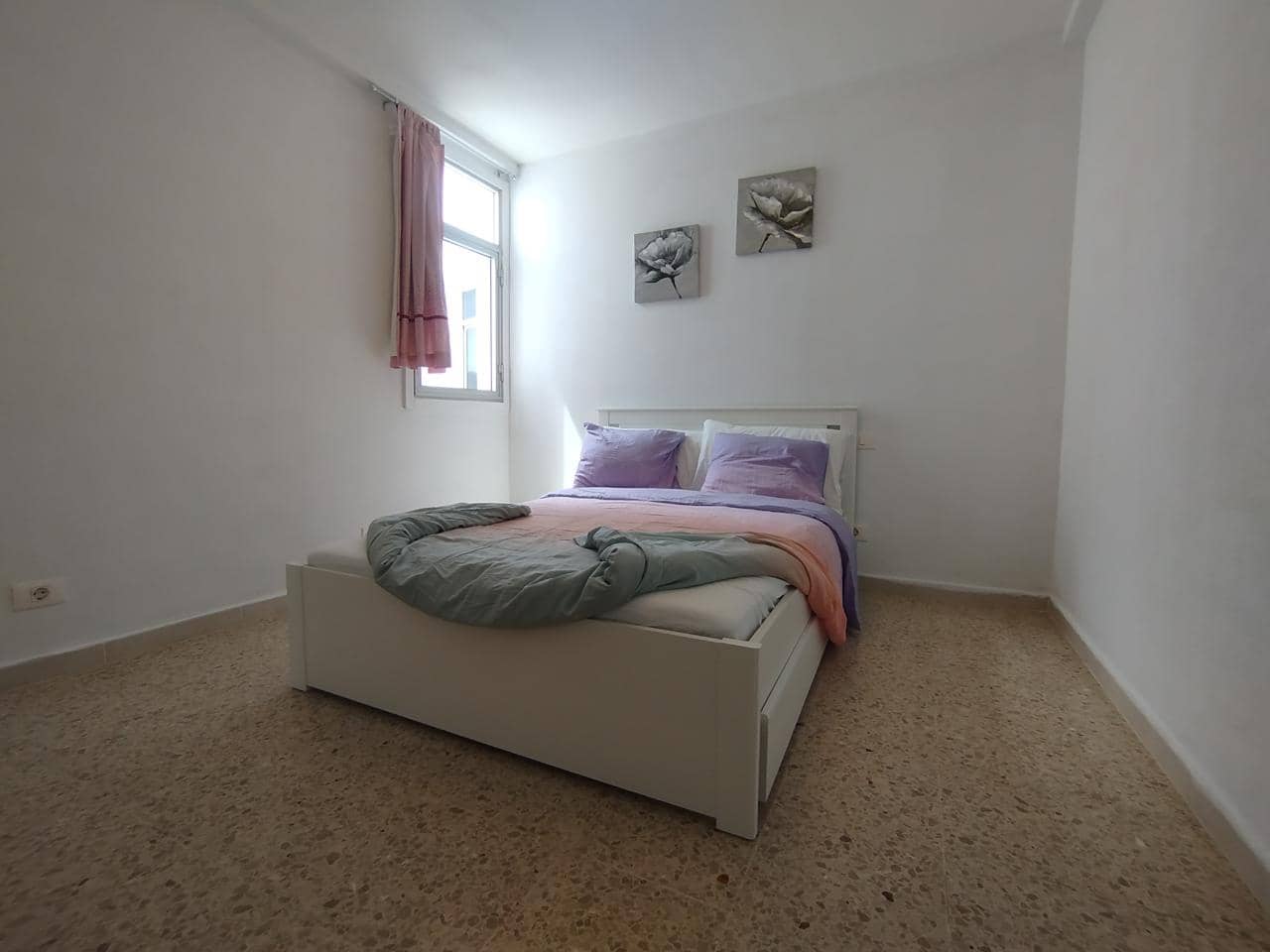 Piso de 1 habitación en Vecindario en alquiler - 950 € (Ref: 9830423)
