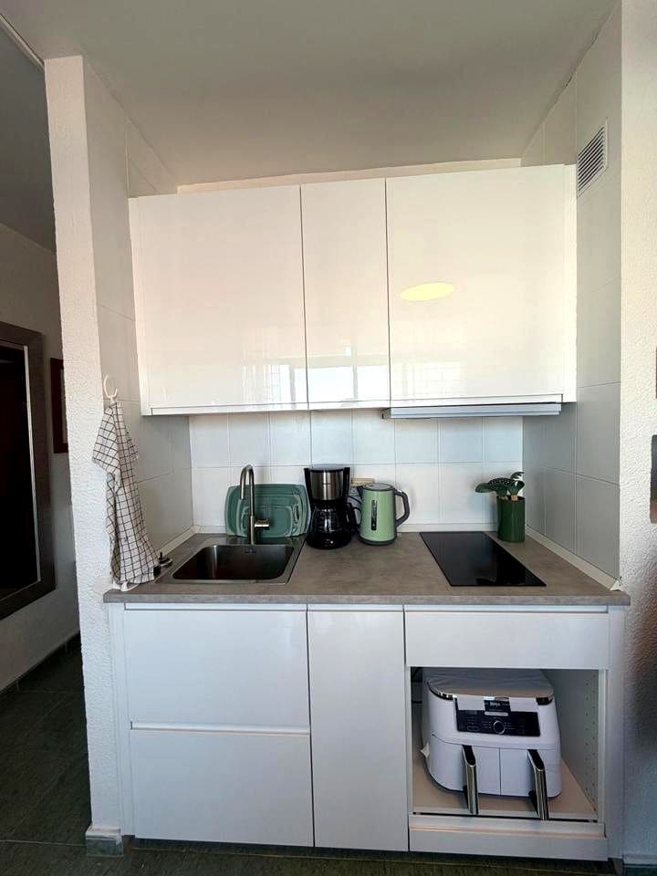 1 quarto Apartamento para arrendar em Playa del Ingles com piscina - 1 250 € (Ref: 9830424)