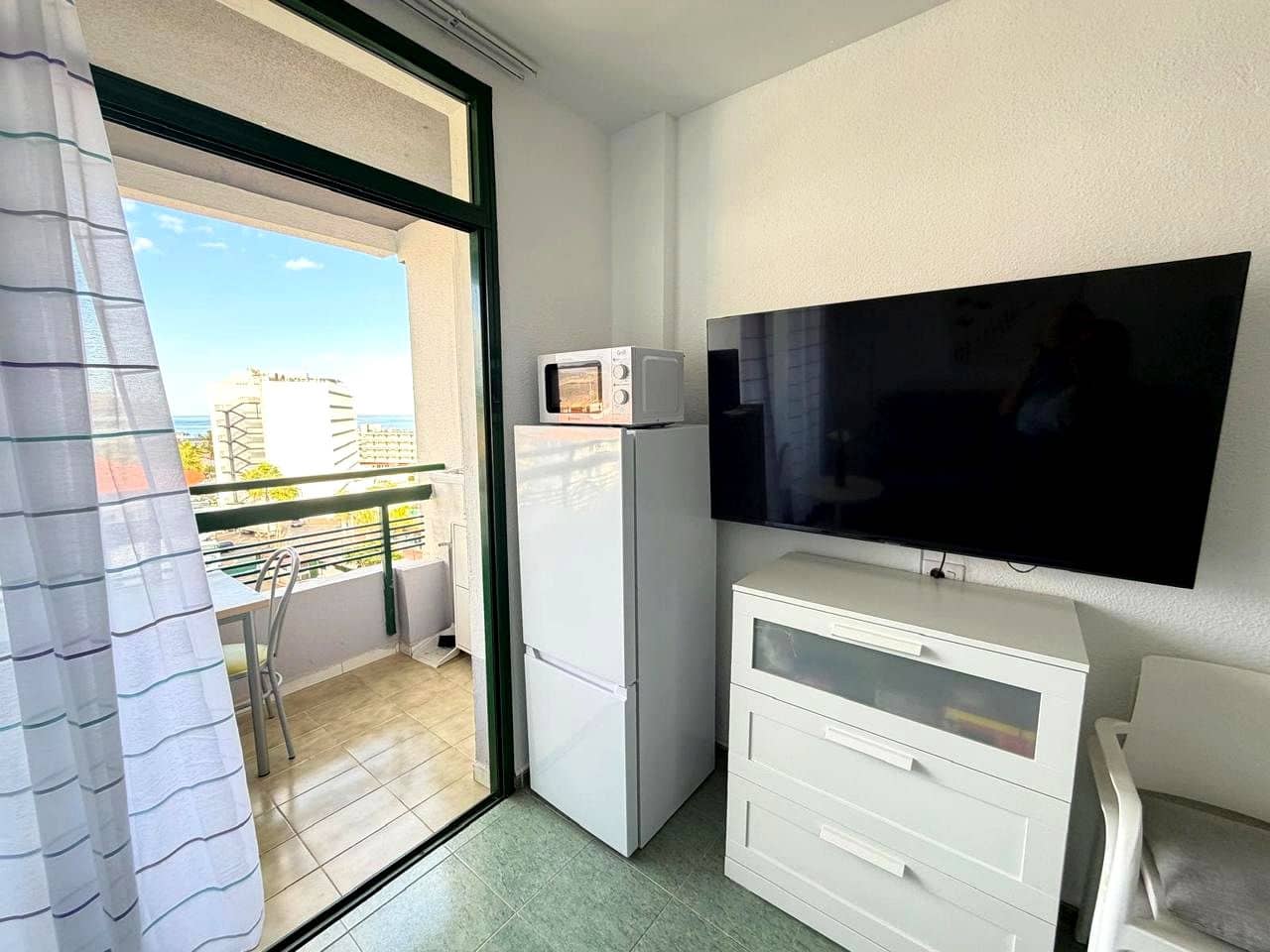 1 quarto Apartamento para arrendar em Playa del Ingles com piscina - 1 250 € (Ref: 9830424)