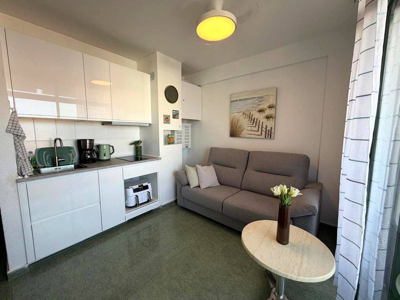 1 quarto Apartamento para arrendar em Playa del Ingles com piscina - 1 250 € (Ref: 9830424)