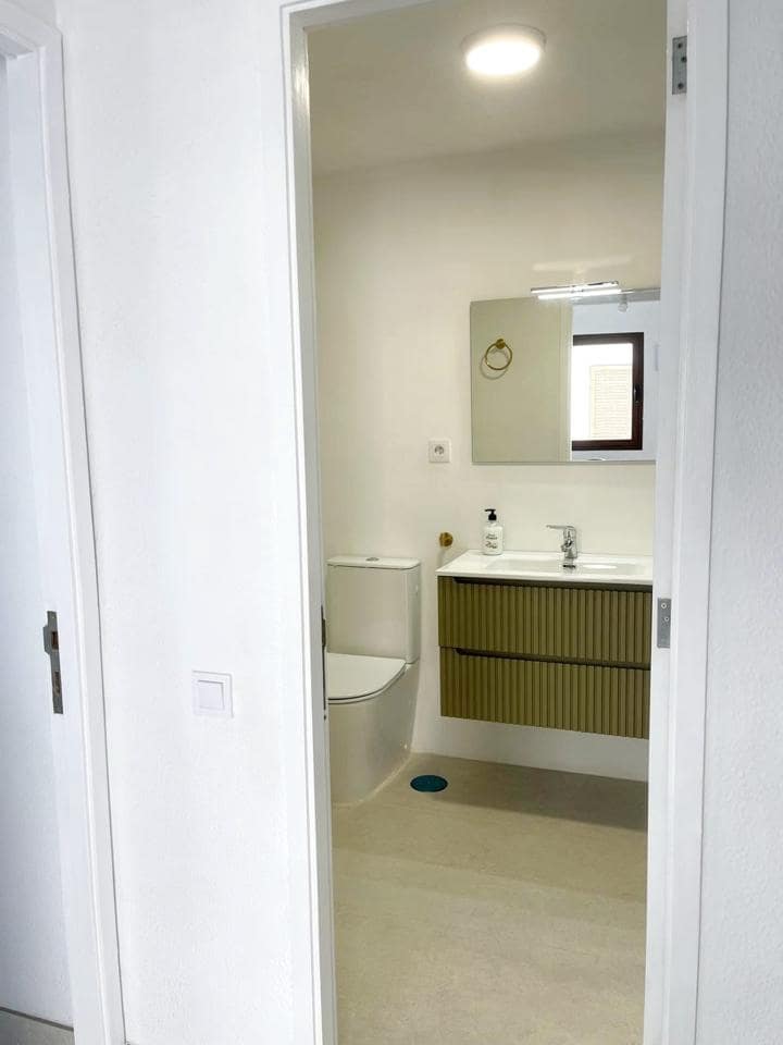 2 soveværelse Lejlighed til leje i San Agustin med swimmingpool garage - € 2.000 (Ref: 9838532)