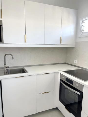 2 soveværelse Lejlighed til leje i San Agustín, San Bartolomé de Tirajana med swimmingpool garage - € 2.000 (Ref: 9838532)