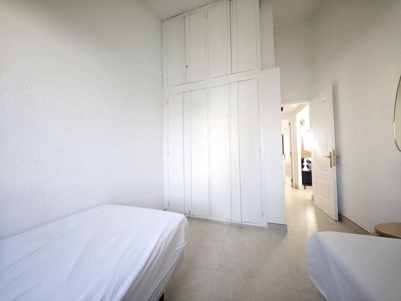 2 bedroom Flat for rent in San Agustin with pool garage - € 2,000 (Ref: 9838532)