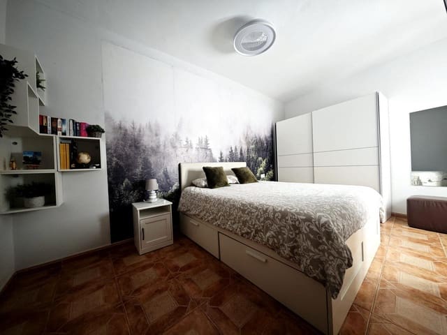 3 soverom Leilighet til salgs i Vecindario, Santa Lucía de Tirajana - € 297 000 (Ref: 9844379)