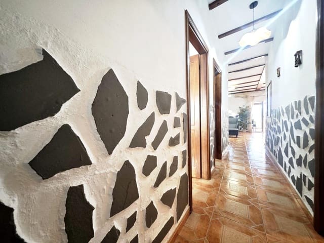 3 soverom Leilighet til salgs i Vecindario, Santa Lucía de Tirajana - € 297 000 (Ref: 9844379)