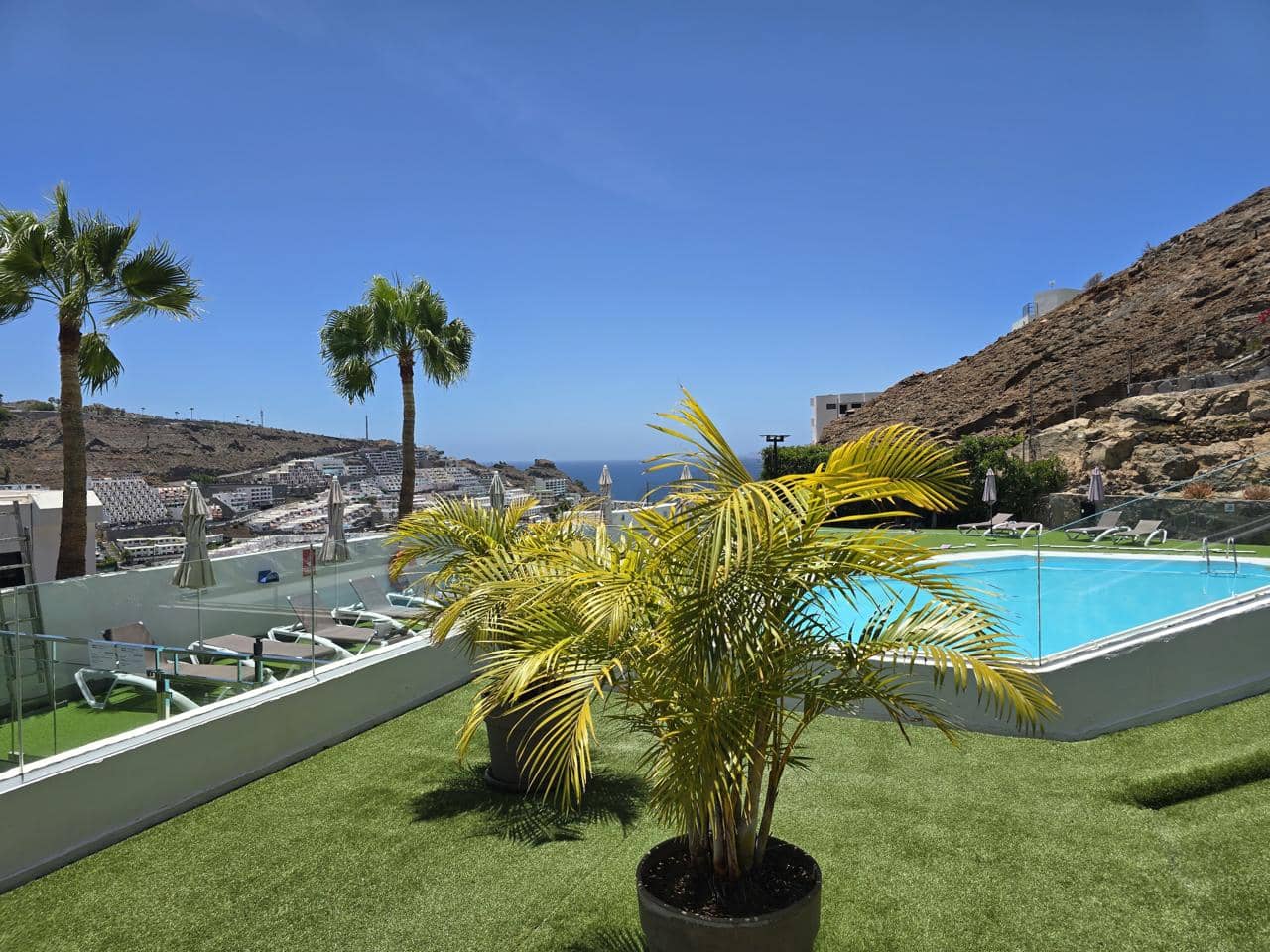 1 bedroom Flat for rent in Puerto Rico with pool - € 1,200 (Ref: 9854502)