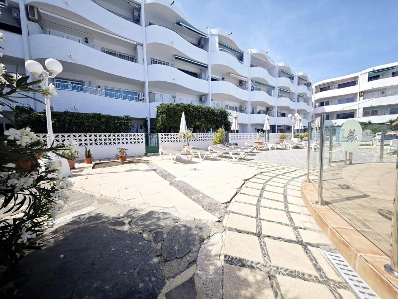 2 slaapkamer Flat te huur in San Agustin met zwembad - € 1.300 (Ref: 9858619)