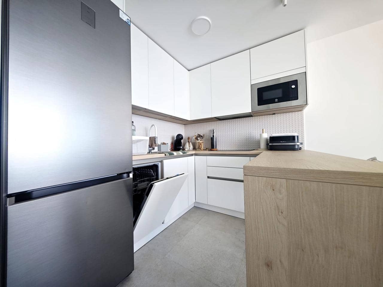 1 makuuhuone Asunto vuokrattavana paikassa San Agustin mukana uima-altaan - 1 400 € (Ref: 9858919)