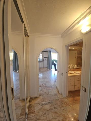 1 sovrum Lägenhet att hyra i Arguineguín, Mogán med pool - 2 100 € (Ref: 9866251)