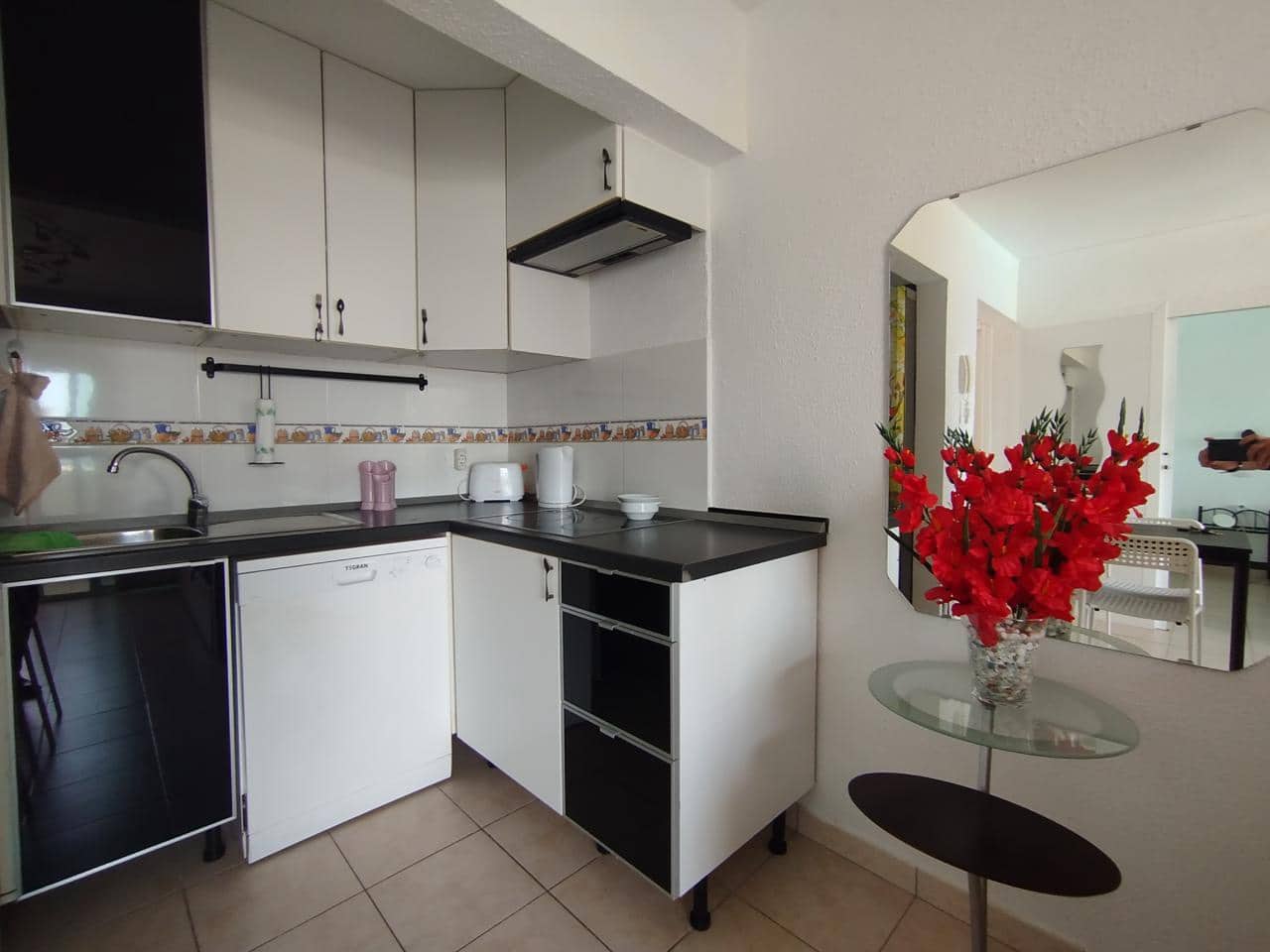 2 bedroom Flat for rent in San Agustin with pool - € 1,300 (Ref: 9866253)