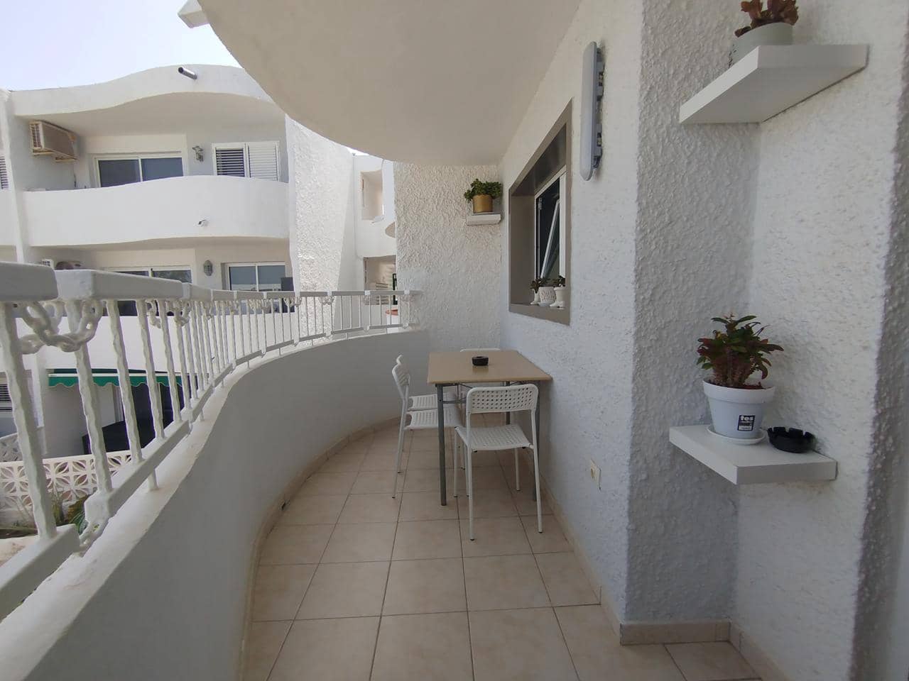 2 bedroom Flat for rent in San Agustin with pool - € 1,300 (Ref: 9866253)