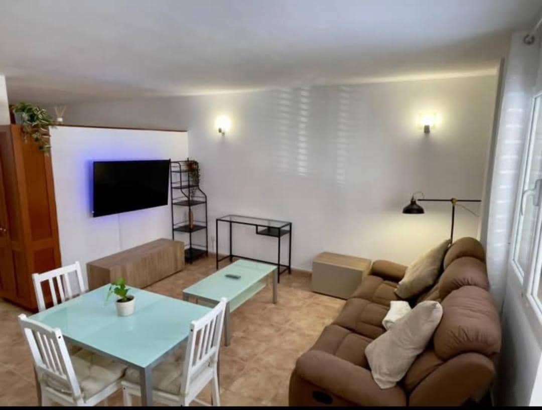 1 bedroom Flat for sale in Arinaga with garage - € 210,000 (Ref: 9867966)