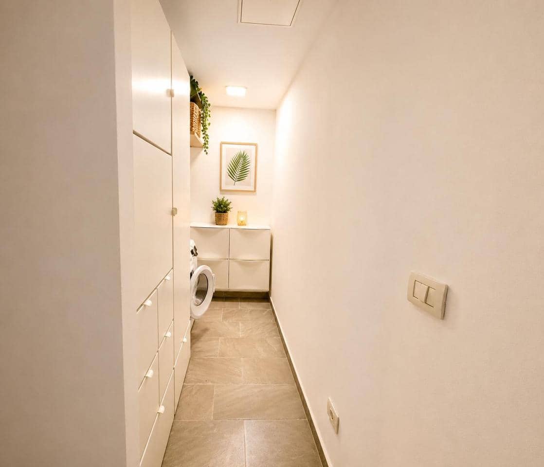 3 makuuhuone Huvila vuokrattavana paikassa Mogan - 1 650 € (Ref: 9874176)