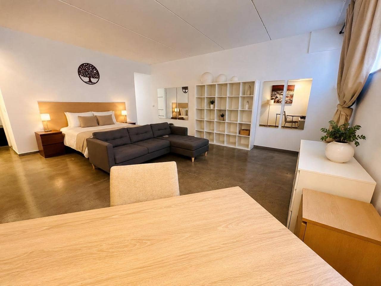 3 makuuhuone Huvila vuokrattavana paikassa Mogan - 1 650 € (Ref: 9874176)