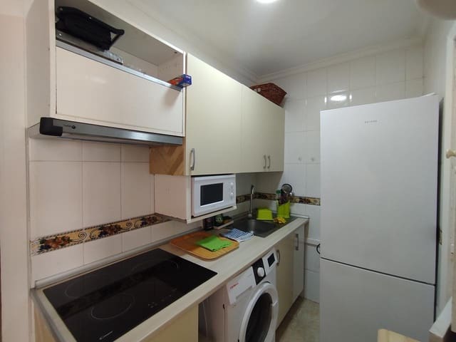 1 bedroom Flat for rent in Playa del Inglés, San Bartolomé de Tirajana with pool - € 950 (Ref: 9877614)