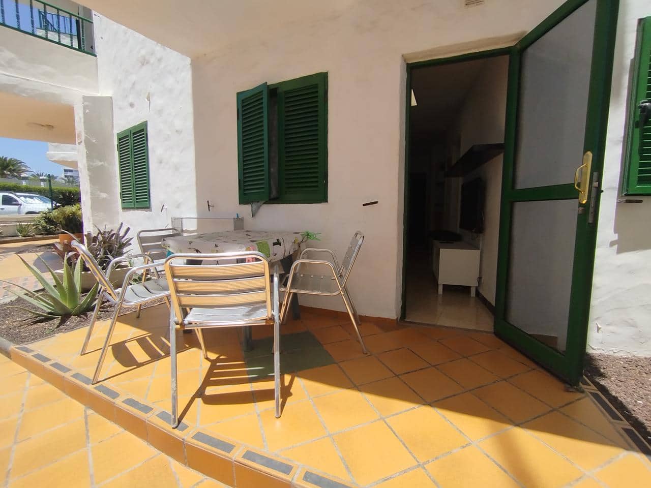 1 bedroom Flat for rent in Playa del Ingles with pool - € 950 (Ref: 9877614)