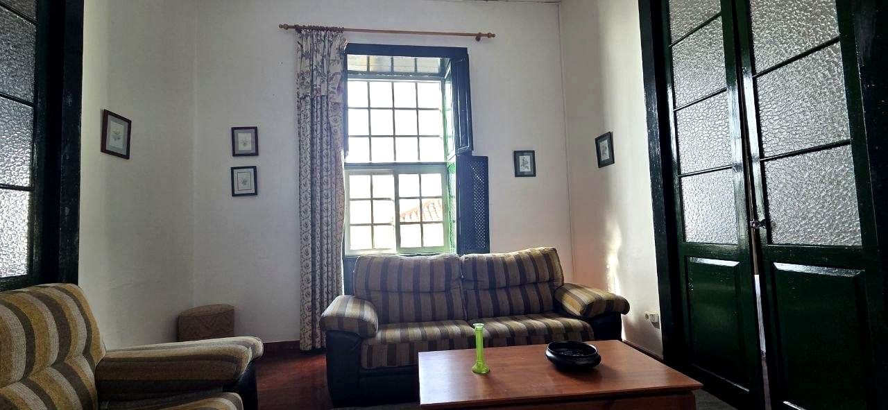 3 sypialnia Willa na sprzedaż w Santa Cruz de la Palma z garażem - 380 000 € (Ref: 9890940)