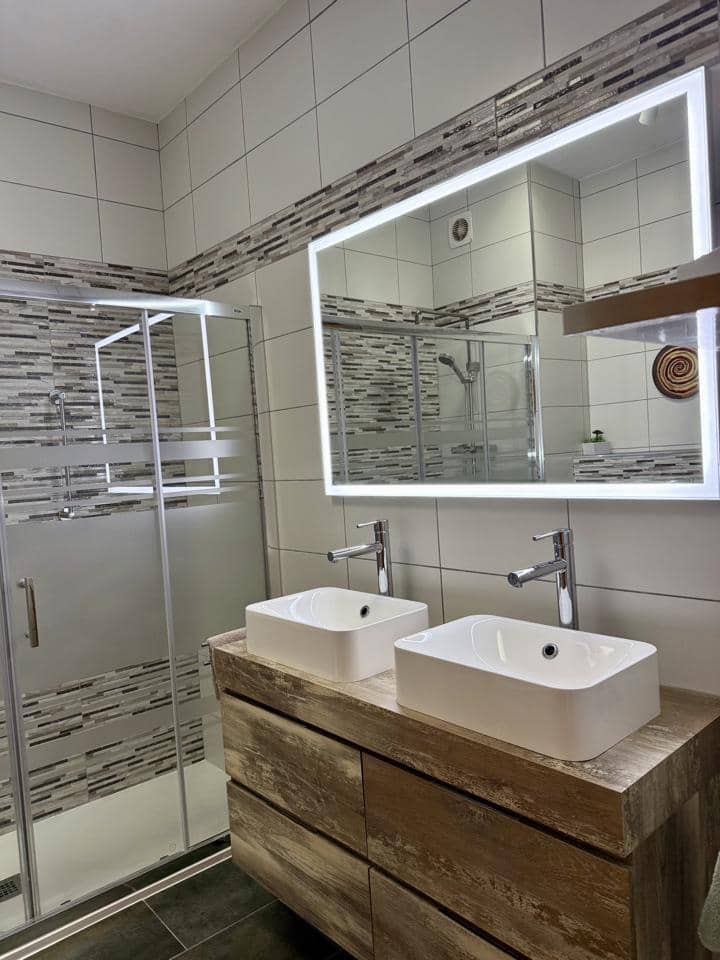 3 slaapkamer Villa te huur in San Fernando - € 2.500 (Ref: 9891042)