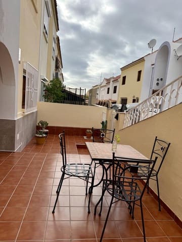 3 bedroom Villa for rent in San Fernando, Moya - € 2,500 (Ref: 9891042)