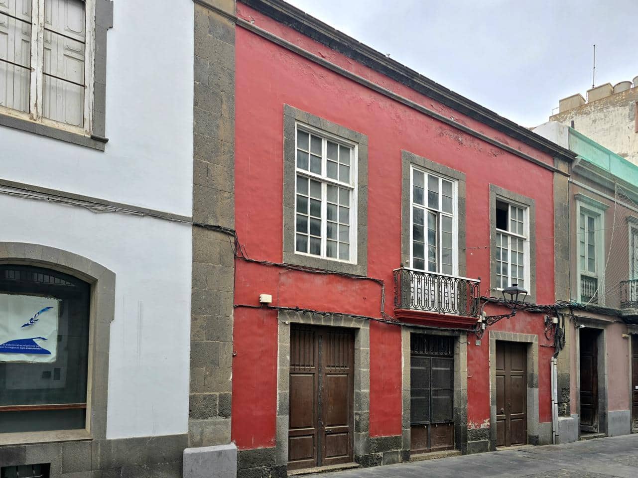 18 soverom Villa til salgs i Las Palmas de Gran Canaria - € 700 000 (Ref: 9891043)