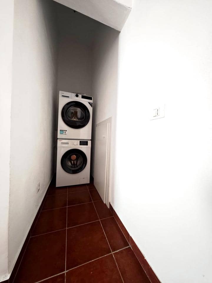 Appartement de 2 chambres à louer à El Tablero - 1 000 € (Ref: 9891152)