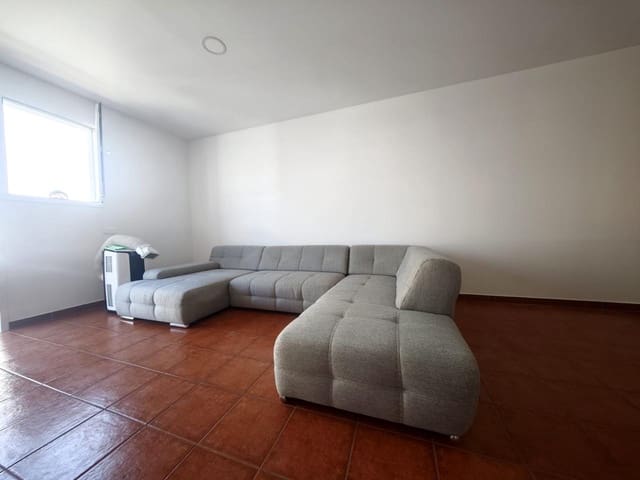2 Zimmer Wohnung zu vermieten in El Tablero, San Bartolomé de Tirajana - 1.000 € (Ref: 9891152)