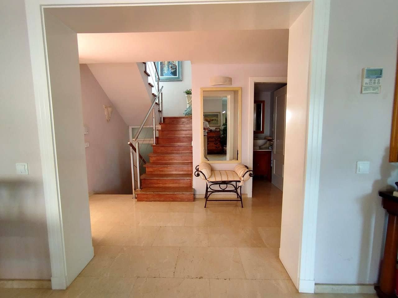 2 bedroom Villa for rent in Meloneras with pool - € 3,750 (Ref: 9895136)