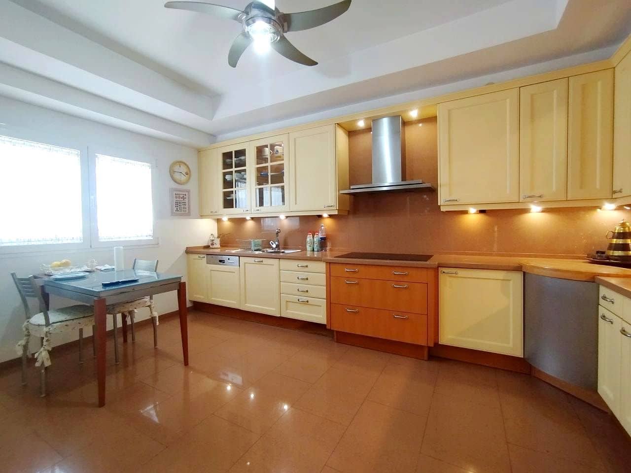2 bedroom Villa for rent in Meloneras with pool - € 3,750 (Ref: 9895136)