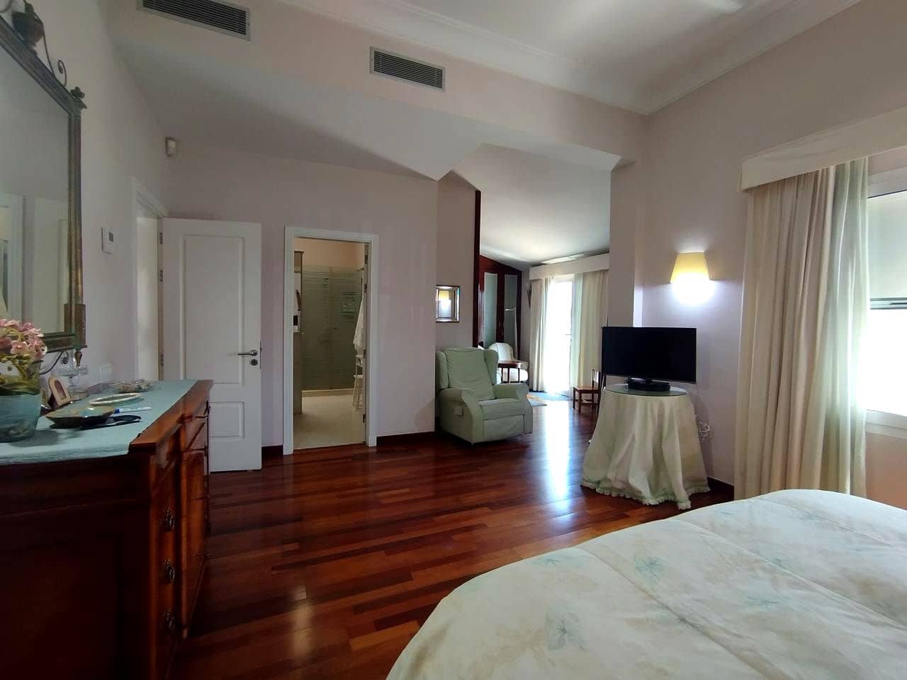 2 bedroom Villa for rent in Meloneras with pool - € 3,750 (Ref: 9895136)