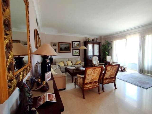 2 bedroom Villa for rent in Meloneras, San Bartolomé de Tirajana with pool - € 3,750 (Ref: 9895136)