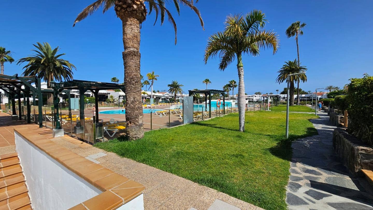 1 soverom Bungalow til leie i Maspalomas med svømmebasseng - € 1 000 (Ref: 9895137)