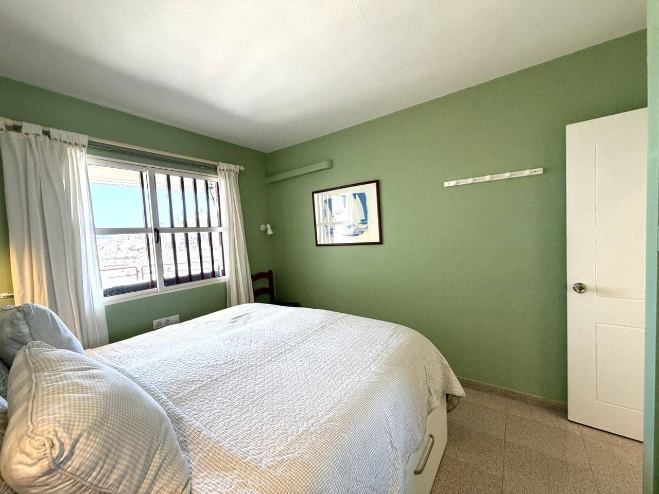 1 bedroom Flat for rent in Puerto Rico with pool - € 1,200 (Ref: 9895138)