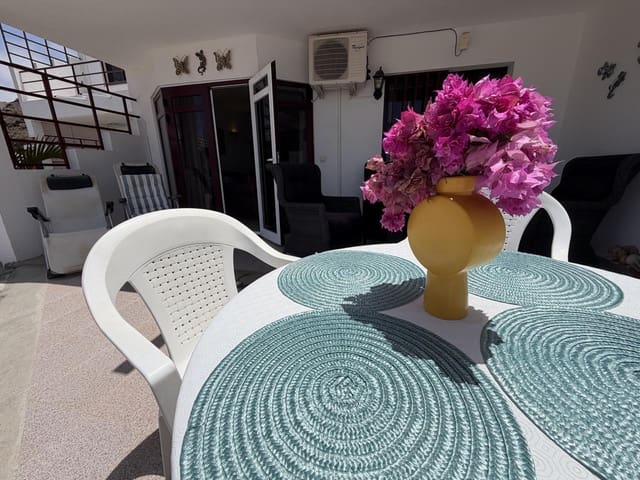 1 soveværelse Lejlighed til leje i Puerto Rico, Mogán med swimmingpool - € 1.200 (Ref: 9895138)