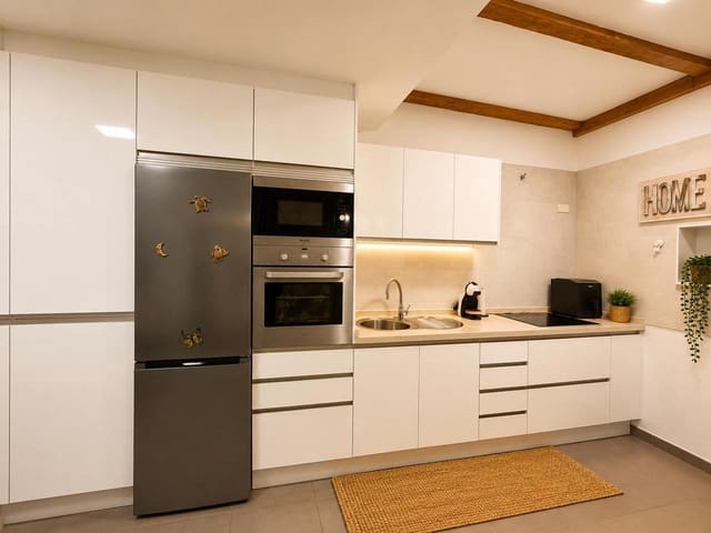 Bungalow de 1 habitación en Sonneland, San Bartolomé de Tirajana en alquiler - 2.350 € (Ref: 9895263)