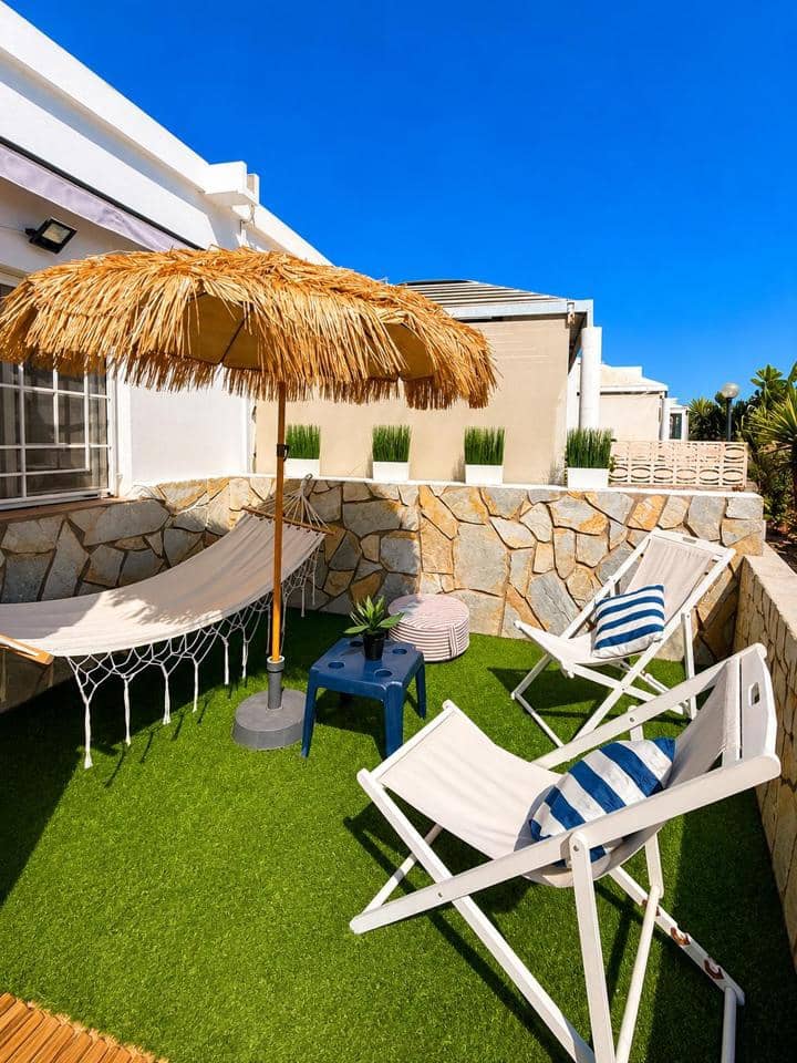 Bungalow de 1 chambre à louer à Sonneland avec piscine - 2 350 € (Ref: 9895263)