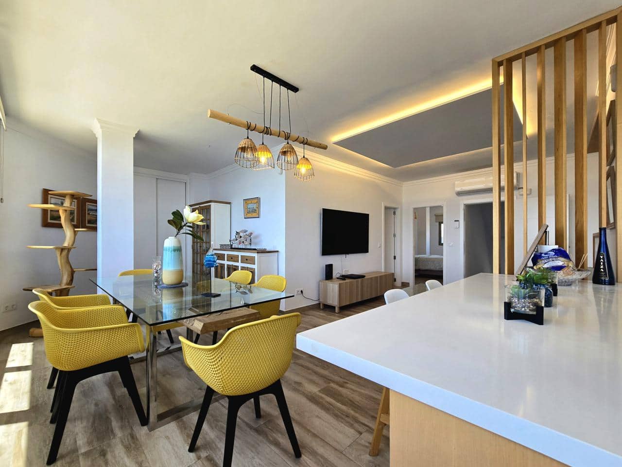3 bedroom Flat for rent in Arinaga with garage - € 1,500 (Ref: 9895558)