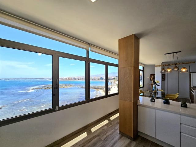 3 bedroom Flat for rent in Arinaga, Agüimes - € 1,500 (Ref: 9895558)