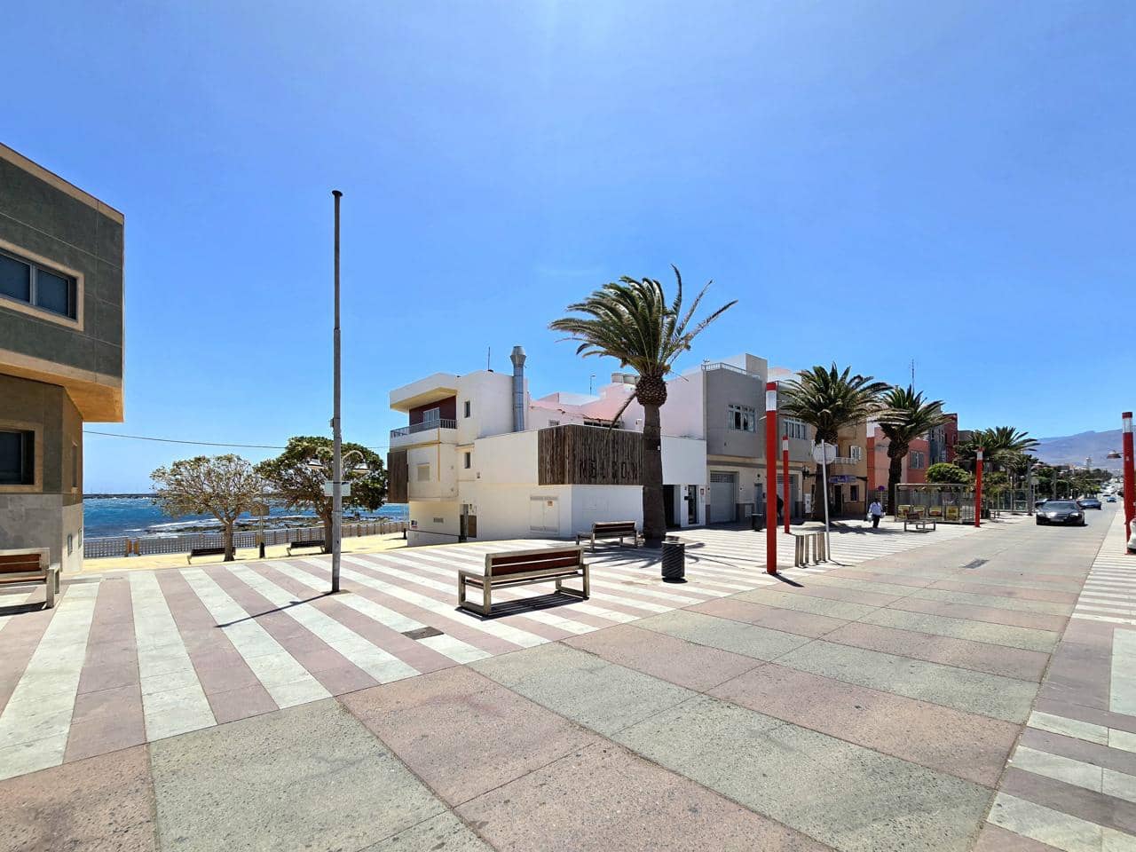 3 bedroom Flat for rent in Arinaga with garage - € 1,500 (Ref: 9895558)