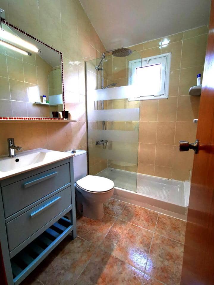 1 sovrum Lägenhet till salu i Maspalomas med pool - 255 000 € (Ref: 9902626)