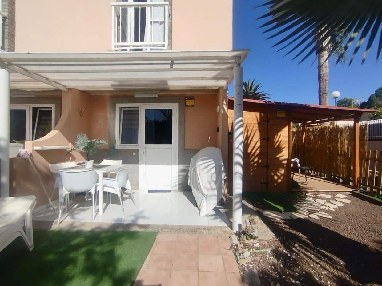 1 sovrum Lägenhet till salu i Maspalomas med pool - 255 000 € (Ref: 9902626)