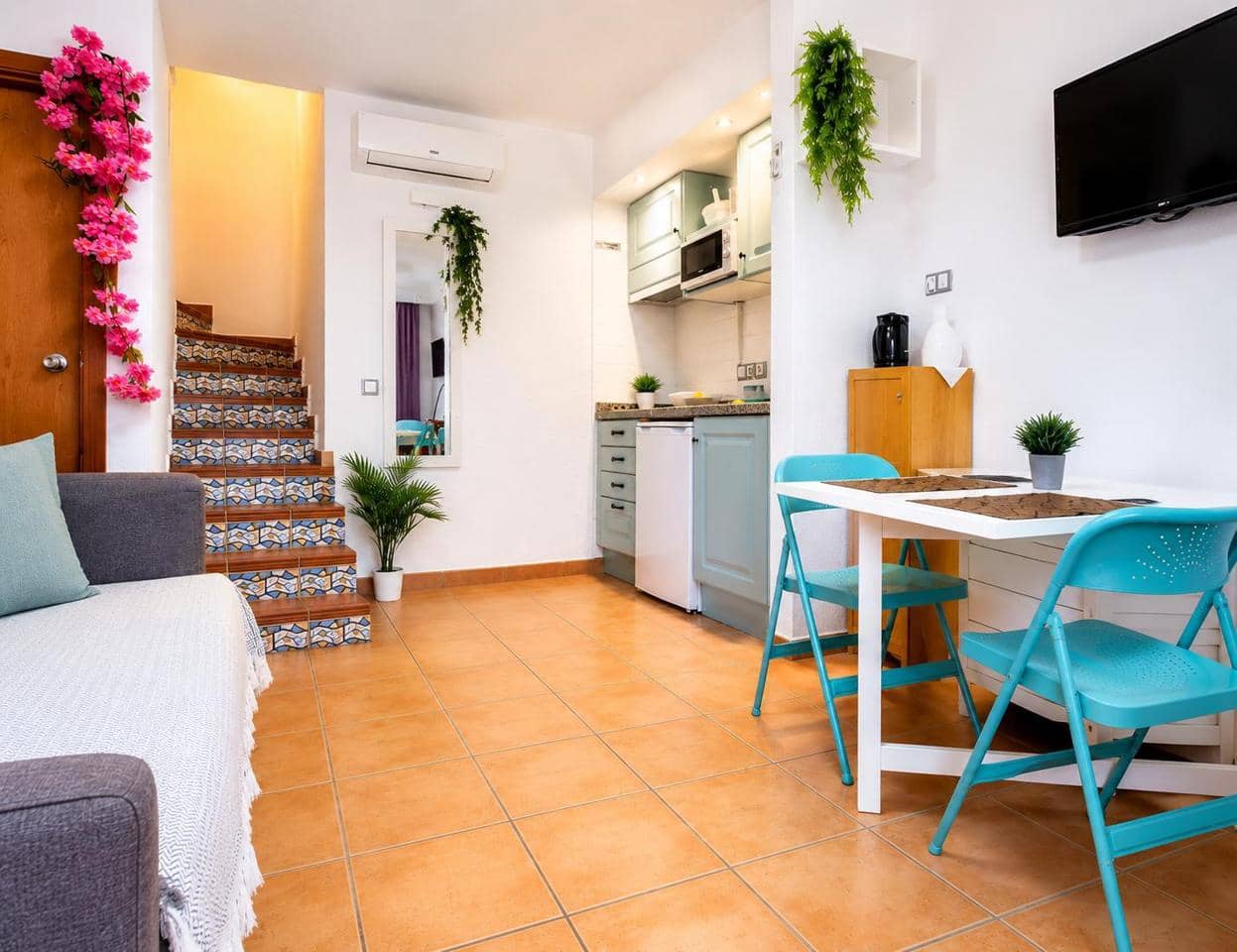 1 sovrum Lägenhet till salu i Maspalomas med pool - 255 000 € (Ref: 9902626)
