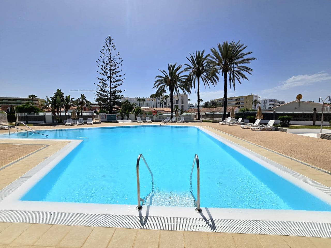 1 soverom Bungalow til salgs i Maspalomas med svømmebasseng - € 304 990 (Ref: 9906616)