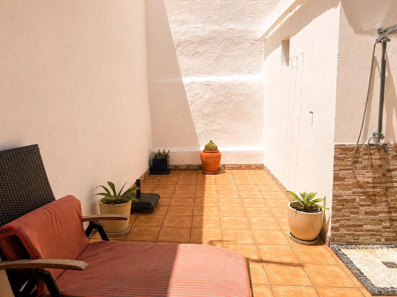 1 bedroom Villa for rent in Sardina - € 1,100 (Ref: 9911838)