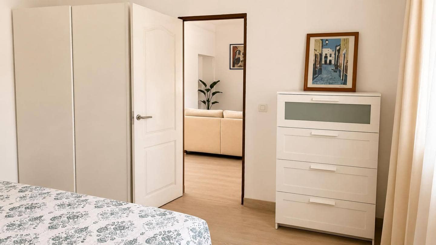 1 bedroom Villa for rent in Sardina - € 1,100 (Ref: 9911838)
