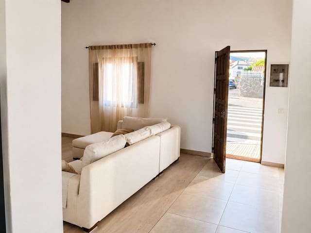 1 soverom Villa til leie i Sardina, Santa Lucía de Tirajana - € 1 100 (Ref: 9911838)