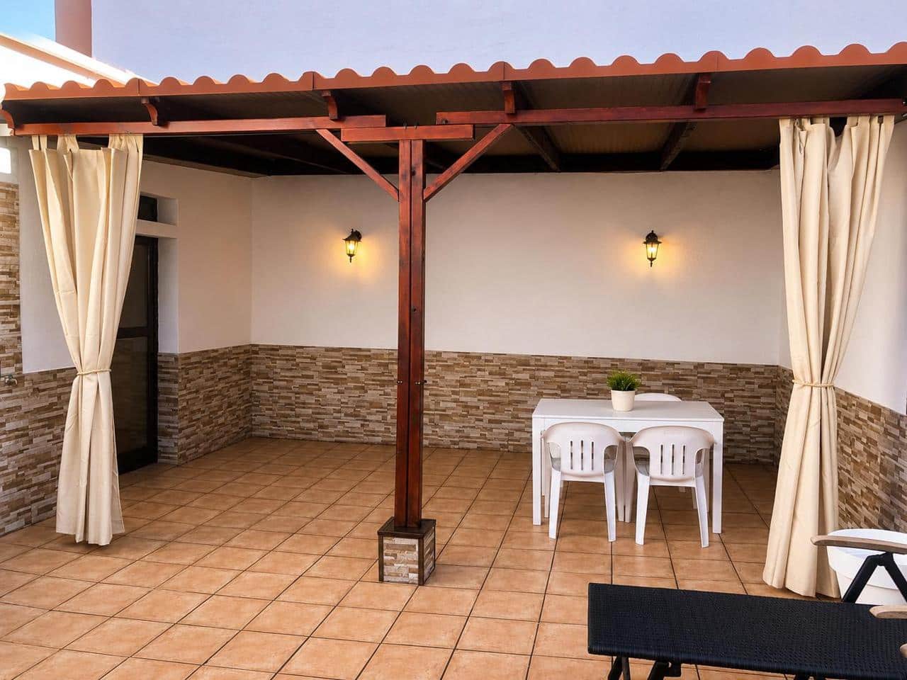 1 bedroom Villa for rent in Sardina - € 1,100 (Ref: 9911838)